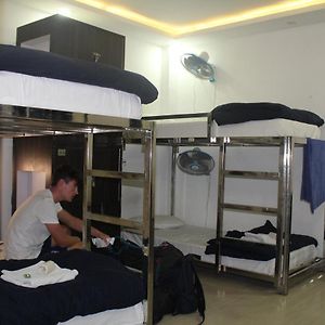 Dormitory Room Mixed